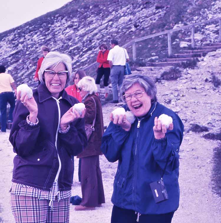 mom with snowballs